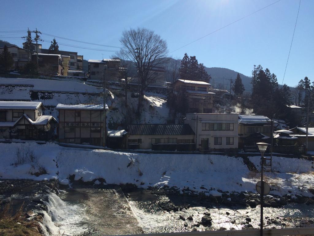 Yudanaka Onsen Yamazakiya Hotell Yamanouchi  Exteriör bild