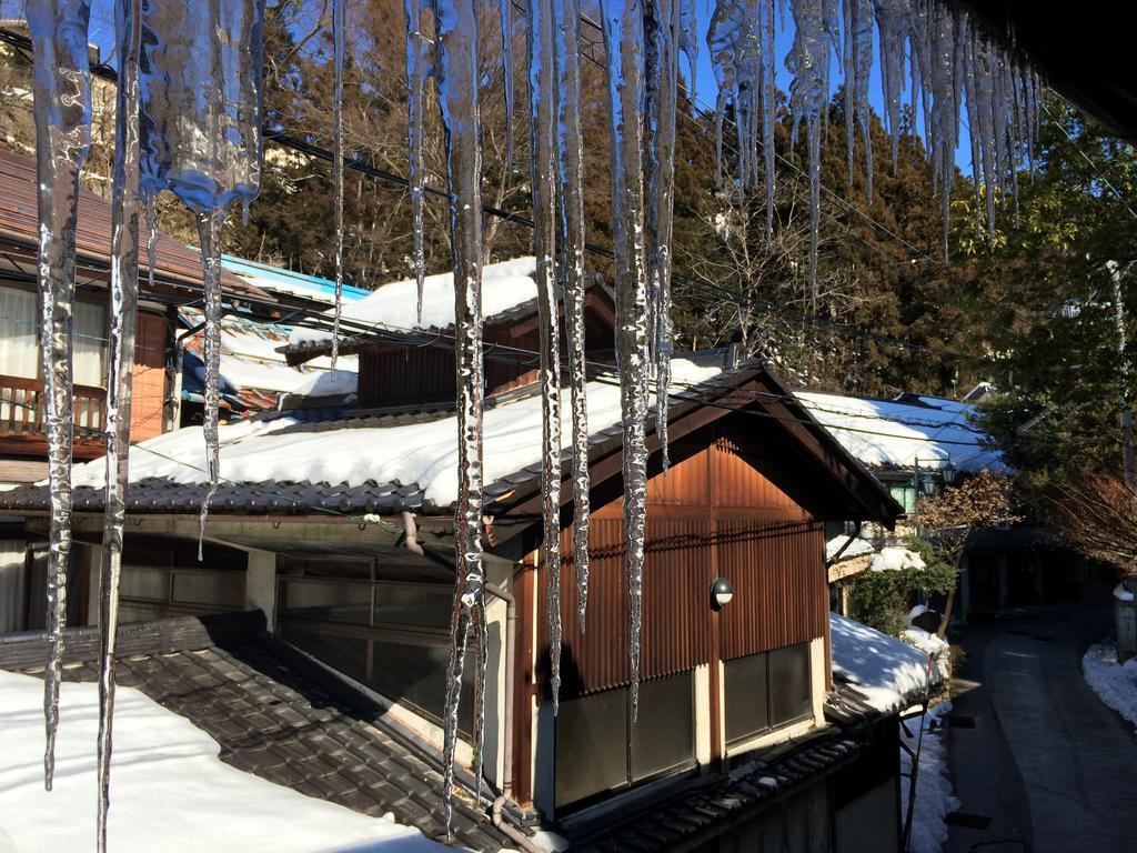 Yudanaka Onsen Yamazakiya Hotell Yamanouchi  Rum bild